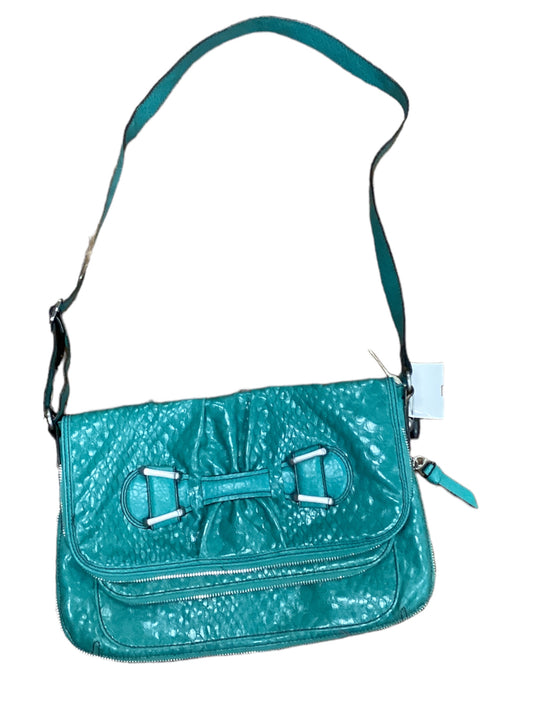 Handbag By Jessica Simpson  Size: Medium