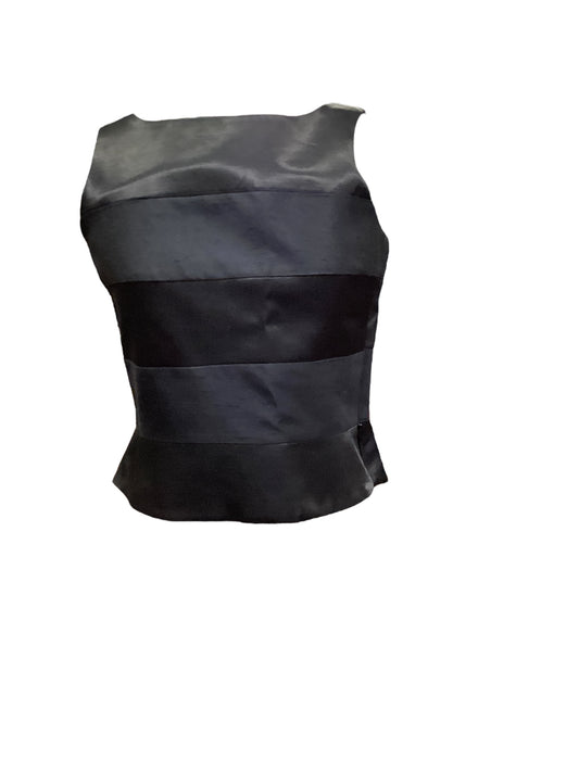 Top Sleeveless By Clothes Mentor  Size: 4