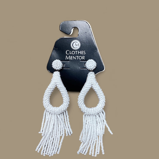 Earrings Dangle/drop By Clothes Mentor, Size: 0