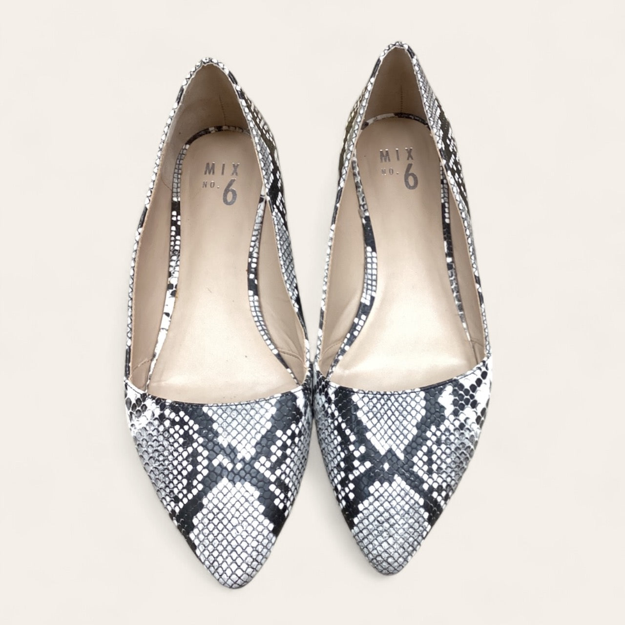 Shoes Flats By Mix No 6 In Snakeskin Print, Size: 11