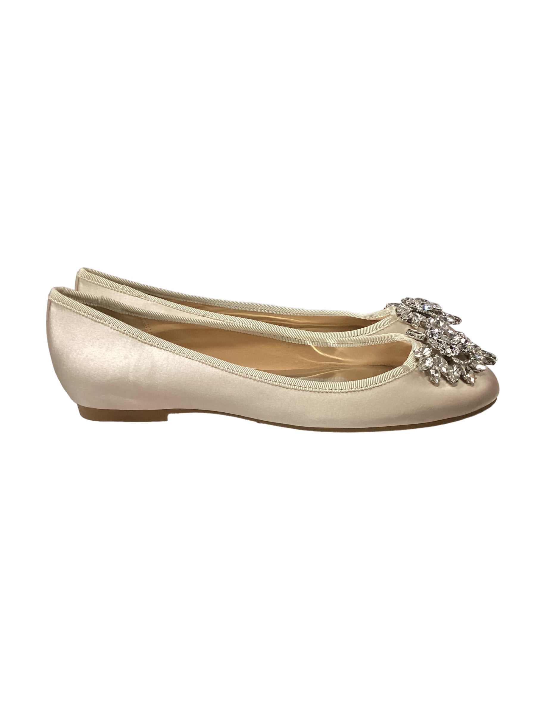 Badgley mischka hot sale black flats